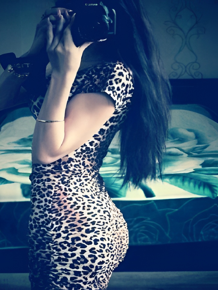 Алина привлекальеная девушка из Новосибирска цена от 1500 руб