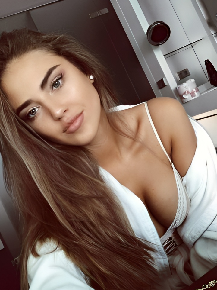 Ленусик привлекальеная девушка из Новосибирска цена от 2500 руб