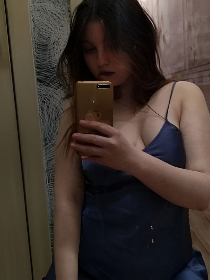 Линда привлекальеная девушка из Новосибирска цена от 3000 руб