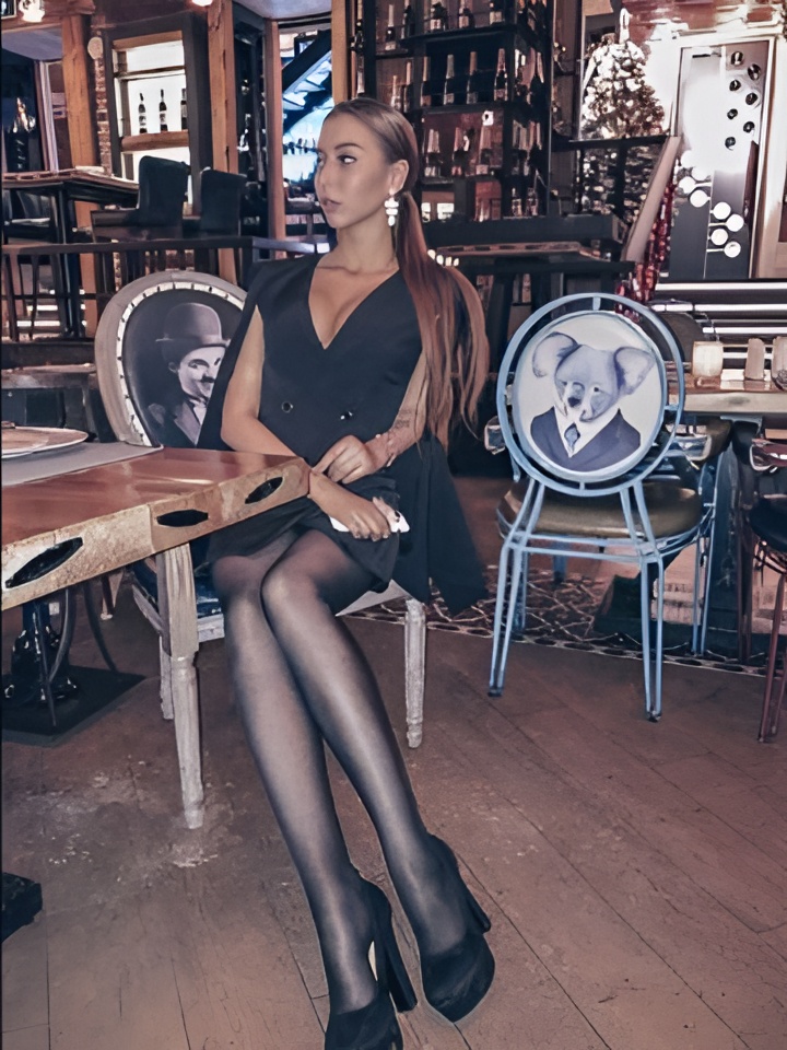 Майя привлекальеная девушка из Новосибирска цена от 1500 руб