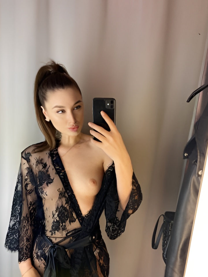 Индивидуалка Танюша, доступна для личного знакомства от 2500 руб