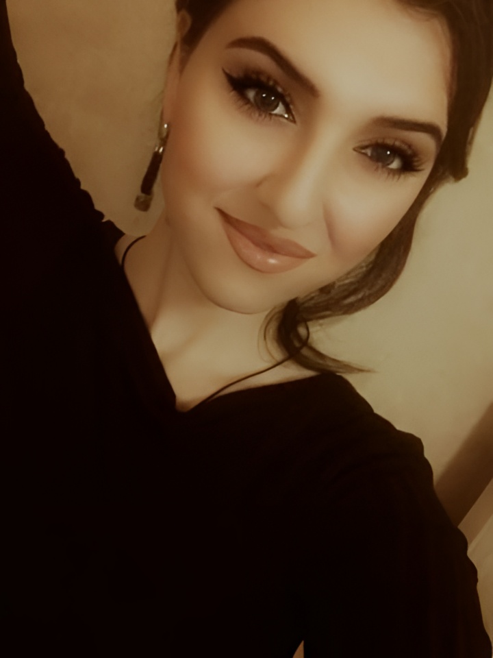 Валентина привлекальеная девушка из Новосибирска цена от 1500 руб