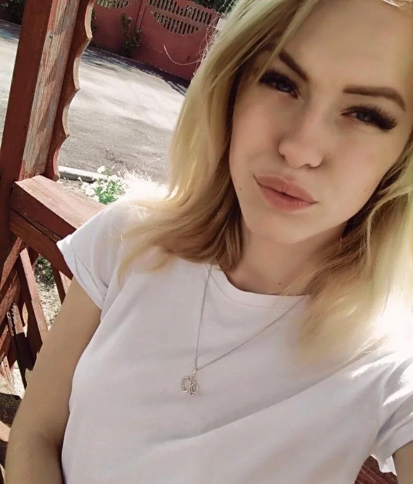 Светлана привлекальеная девушка из Новосибирска цена от 3500 руб