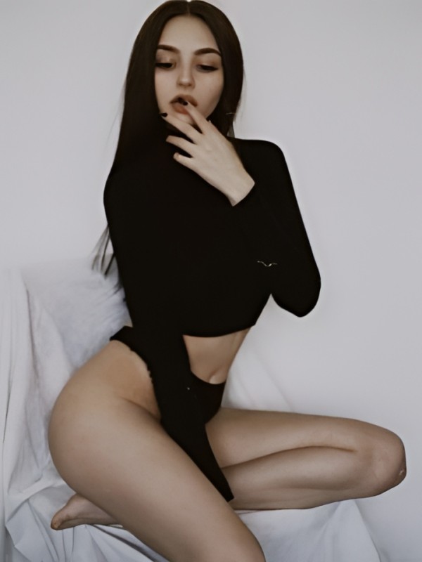 Дарина привлекательная девушка из Новосибирска цена от 3000 руб