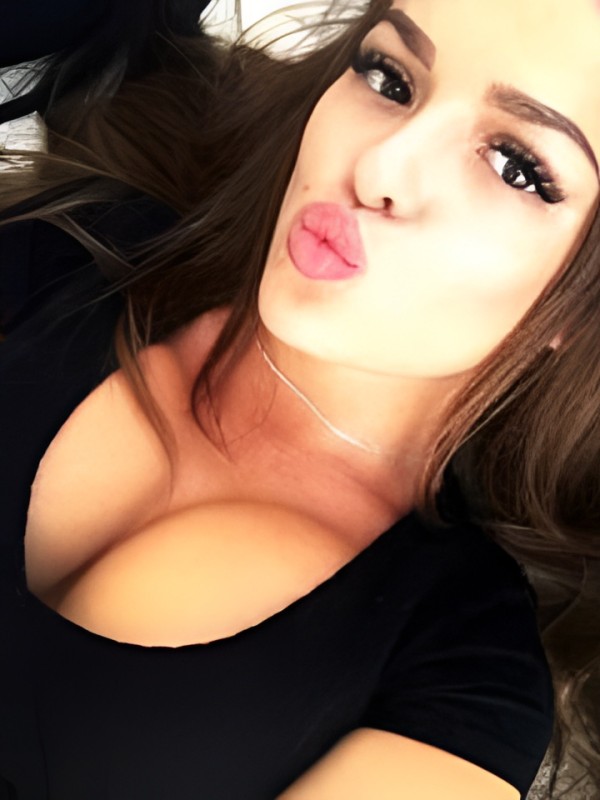 Ленусик привлекательная девушка из Новосибирска цена от 2500 руб