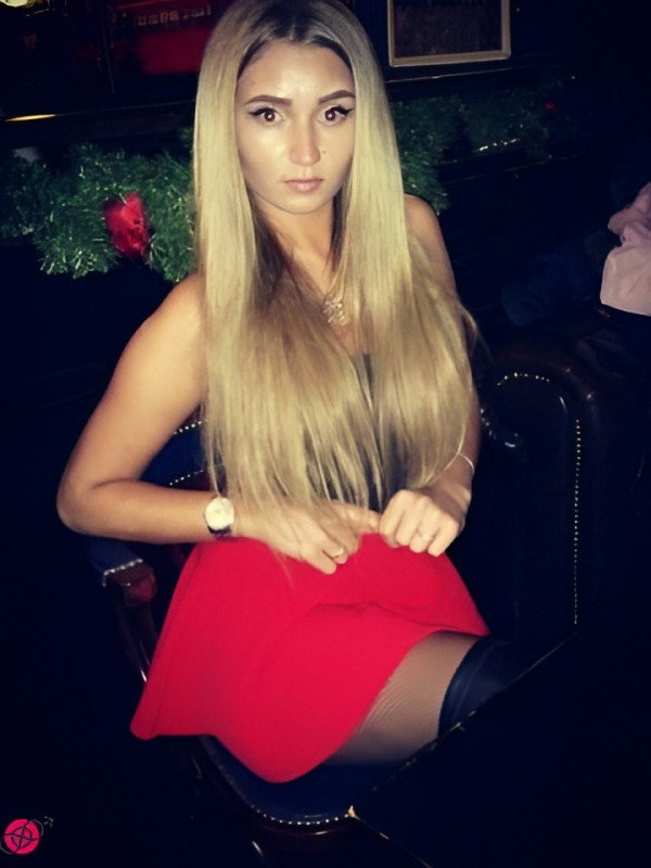 Юлия привлекательная девушка из Новосибирска цена от 2000 руб