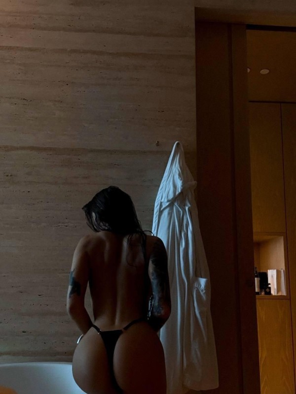 Маргоша привлекательная девушка из Новосибирска цена от 7000 руб