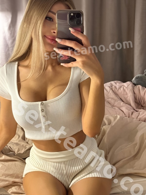 Настя из Новосибирска